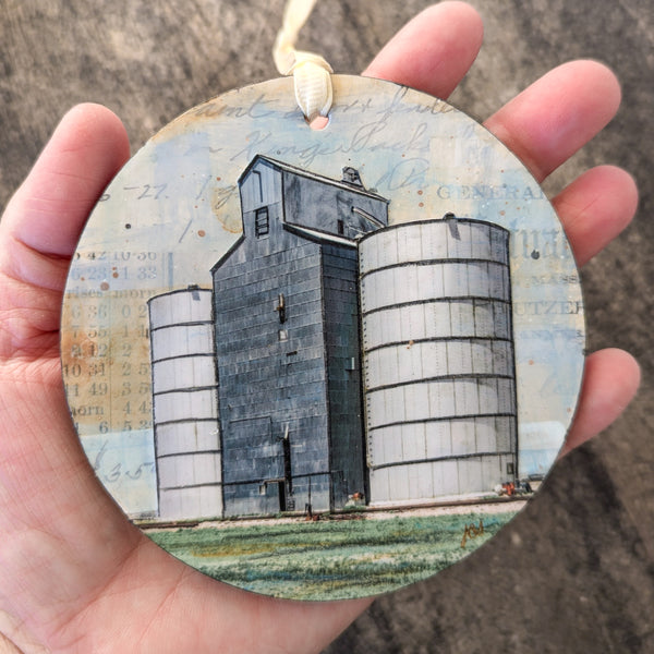 Grain Elevator Ornament/Wall Art, 4"